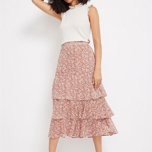 👛 3 for $30👛 High Rise Floral Tiered Maxi Skirt